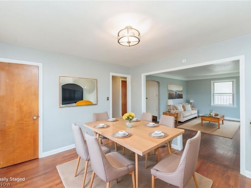 14906 Kingsford Avenue, Cleveland, OH 44128 Photo 3