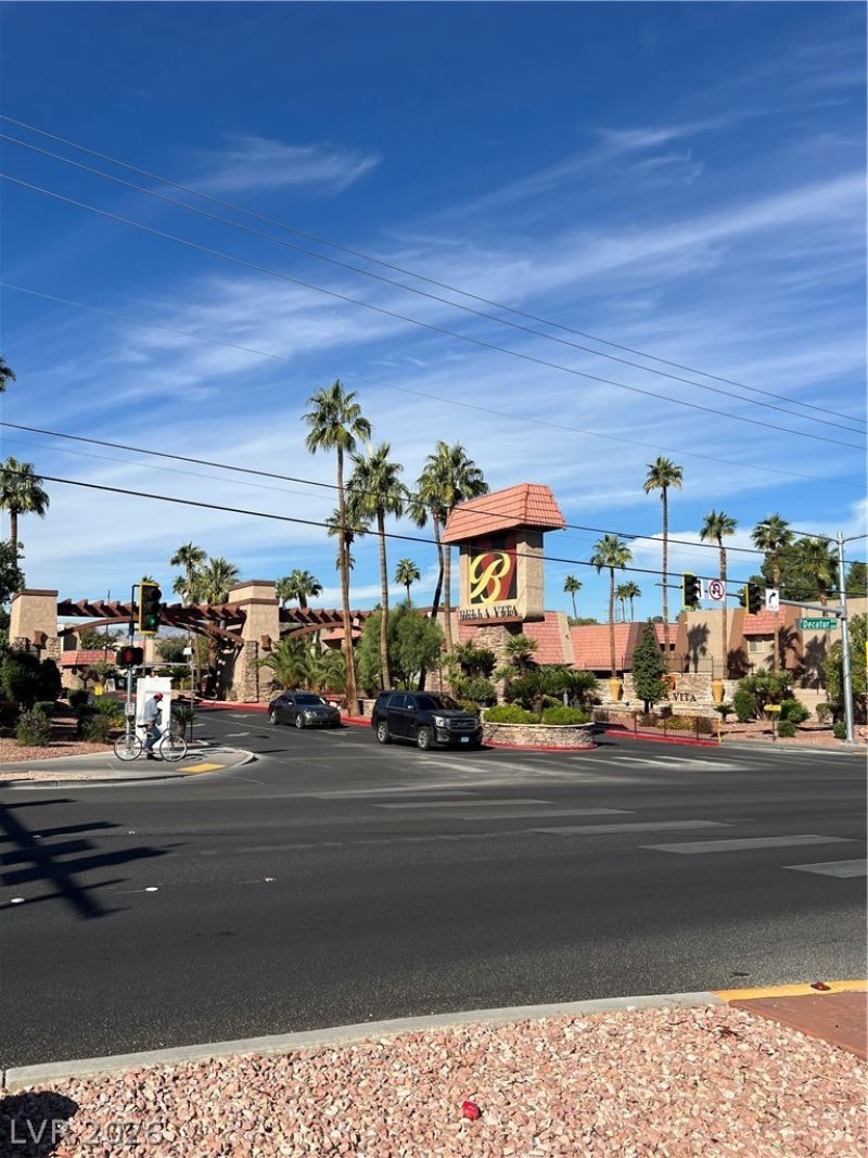 5404 River Glen Drive, Unit 353, Las Vegas, NV 89103 Main Photo