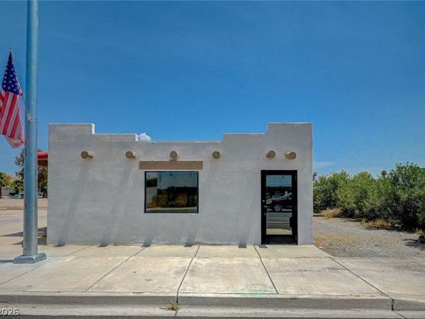 156 N Moapa Valley Boulevard , Overton, NV 89040