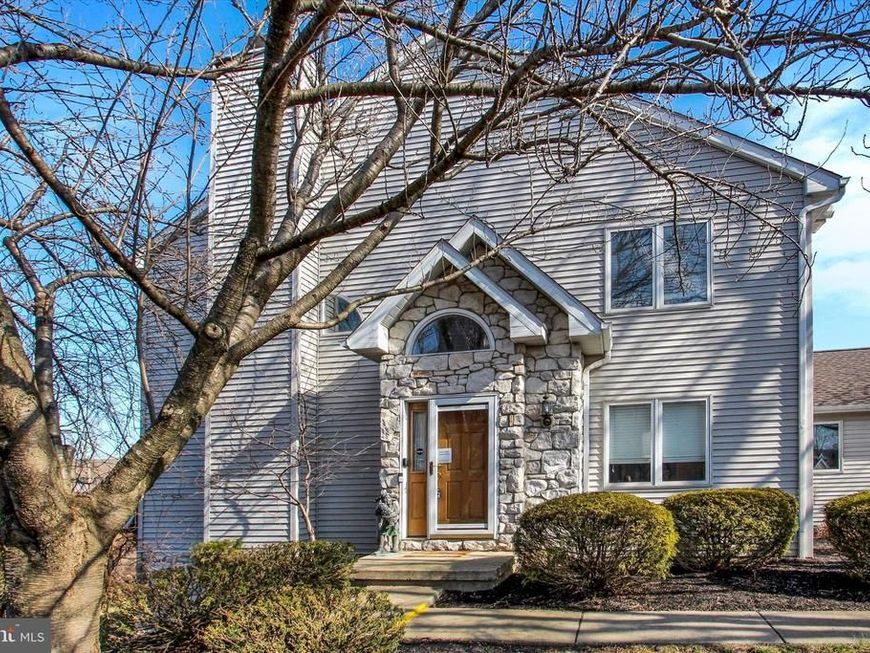 2508 Fairway Drive , Unit 2508, York, PA 17402 Main Photo