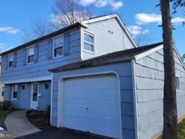 32 PALFREY LANE, WILLINGBORO, NJ 08046