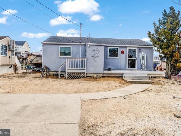 80 DOLPHIN ROAD, TUCKERTON, NJ 08087