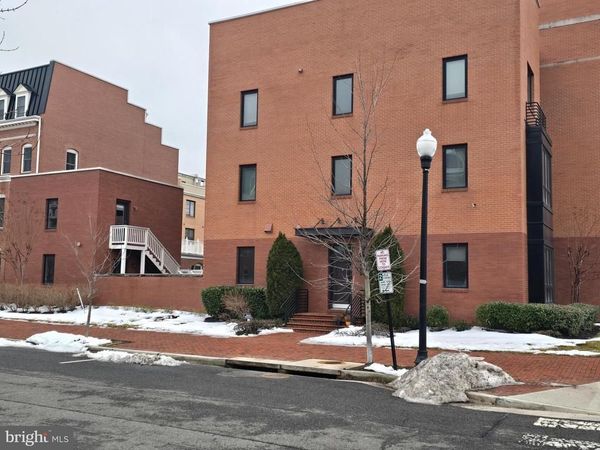 611 E CUSTIS AVENUE , ALEXANDRIA, VA 22301