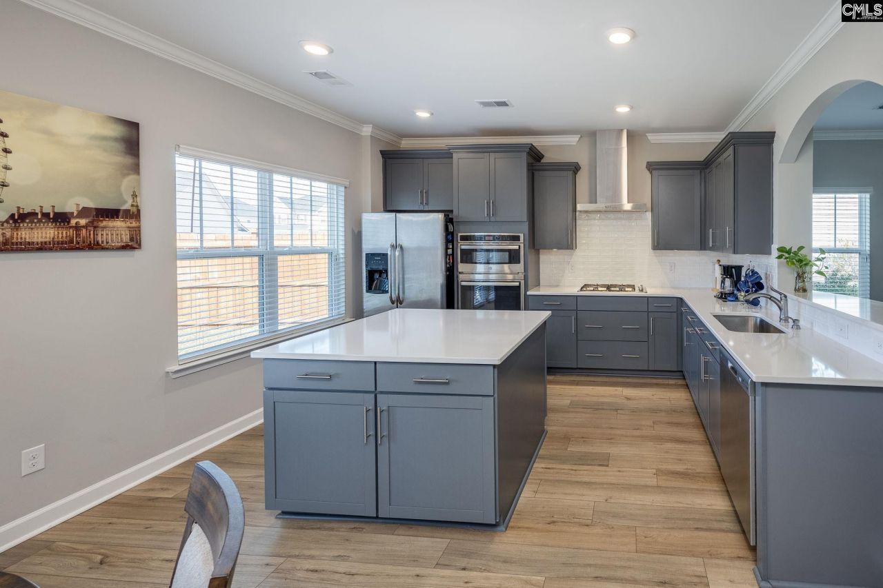 429 Harbour Pointe Drive  Photo 14