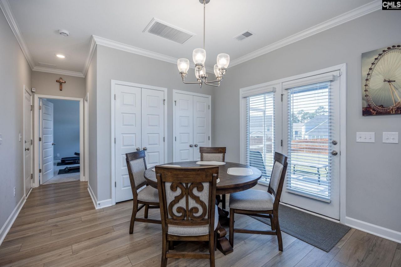 429 Harbour Pointe Drive  Photo 19