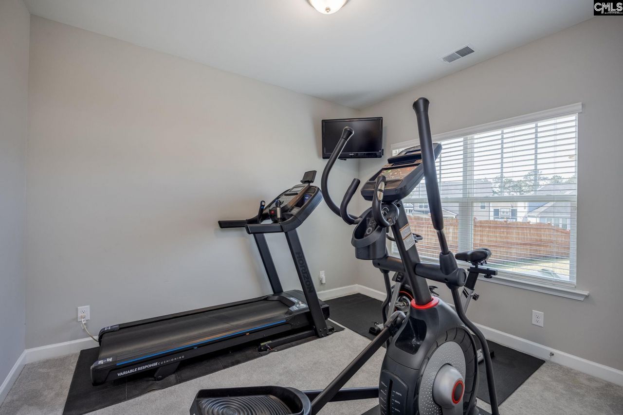 429 Harbour Pointe Drive  Photo 23