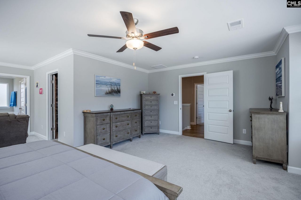 429 Harbour Pointe Drive  Photo 29