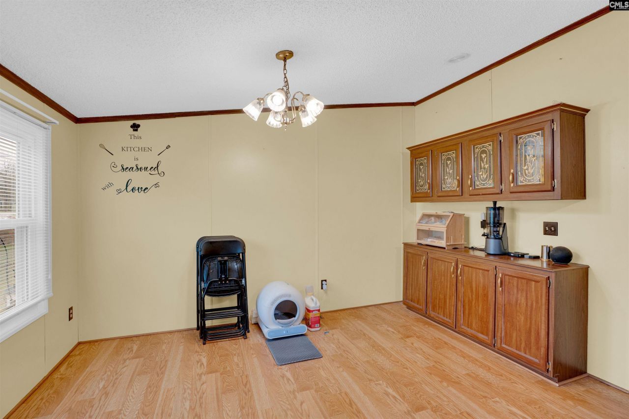 6979 Edmund Highway  Photo 13