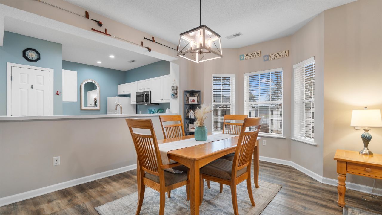 4449 Turtle Ln. Photo 10