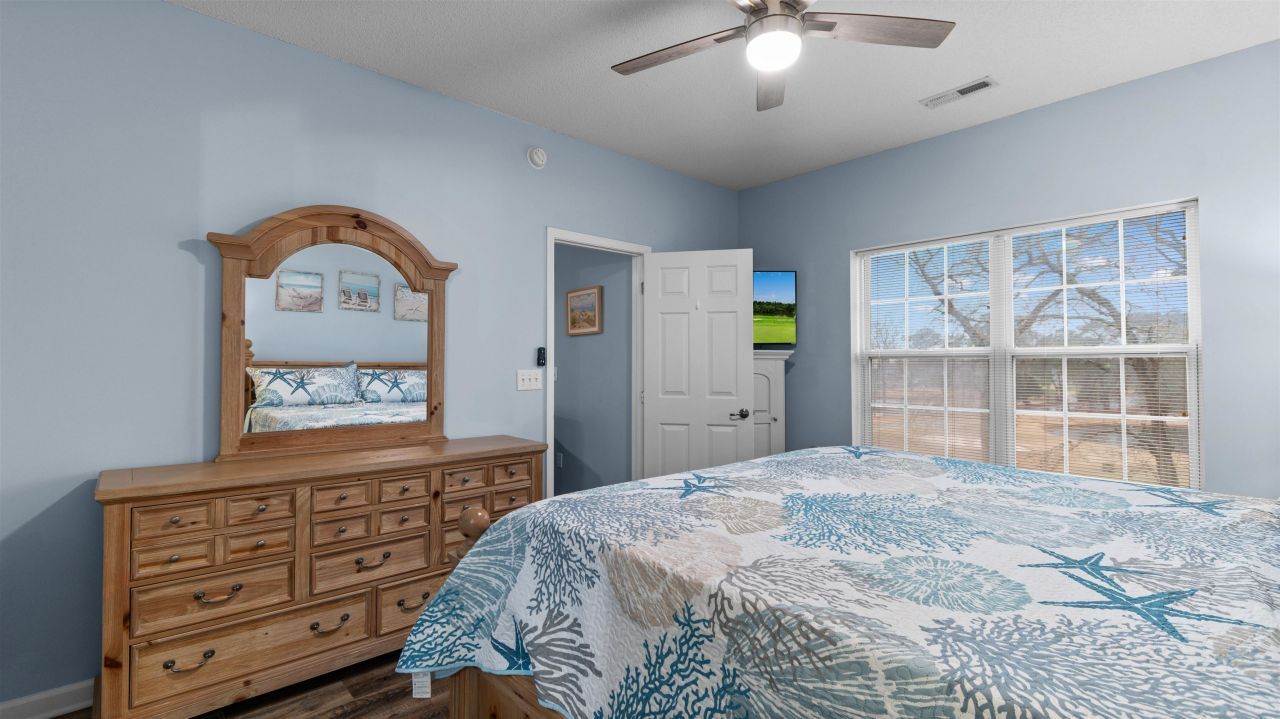 4449 Turtle Ln. Photo 18