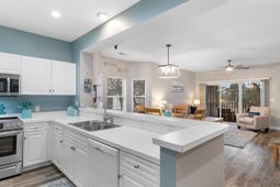 4449 Turtle Ln. photo 4