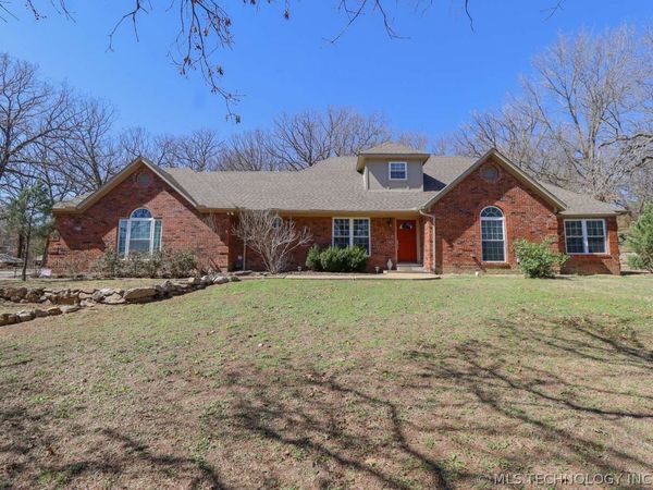 4200 Rustic Road , Sand Springs, OK 74063