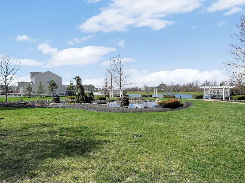 6733 Cherry Bend , Canal Winchester, OH 43110 Photo 23