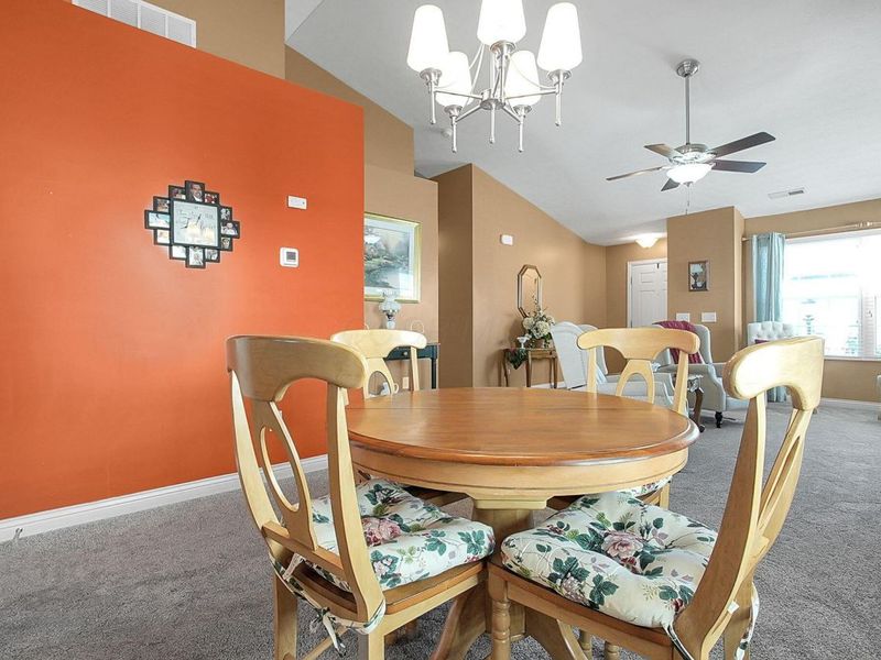 6733 Cherry Bend , Canal Winchester, OH 43110 Photo 7