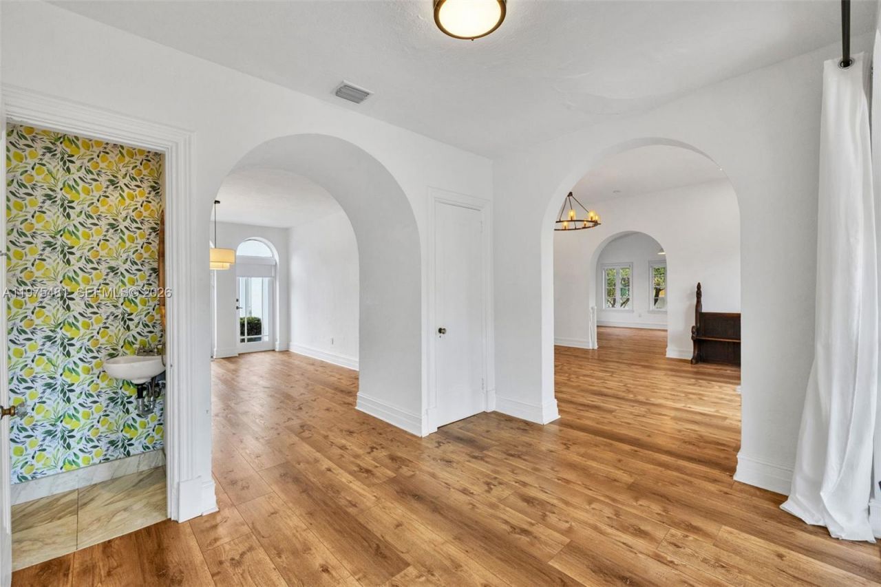 113 NE 101st St , Miami Shores, FL 33138 Photo