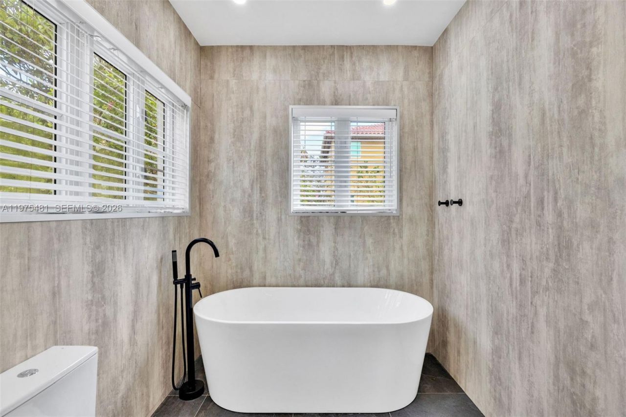 113 NE 101st St , Miami Shores, FL 33138 Photo