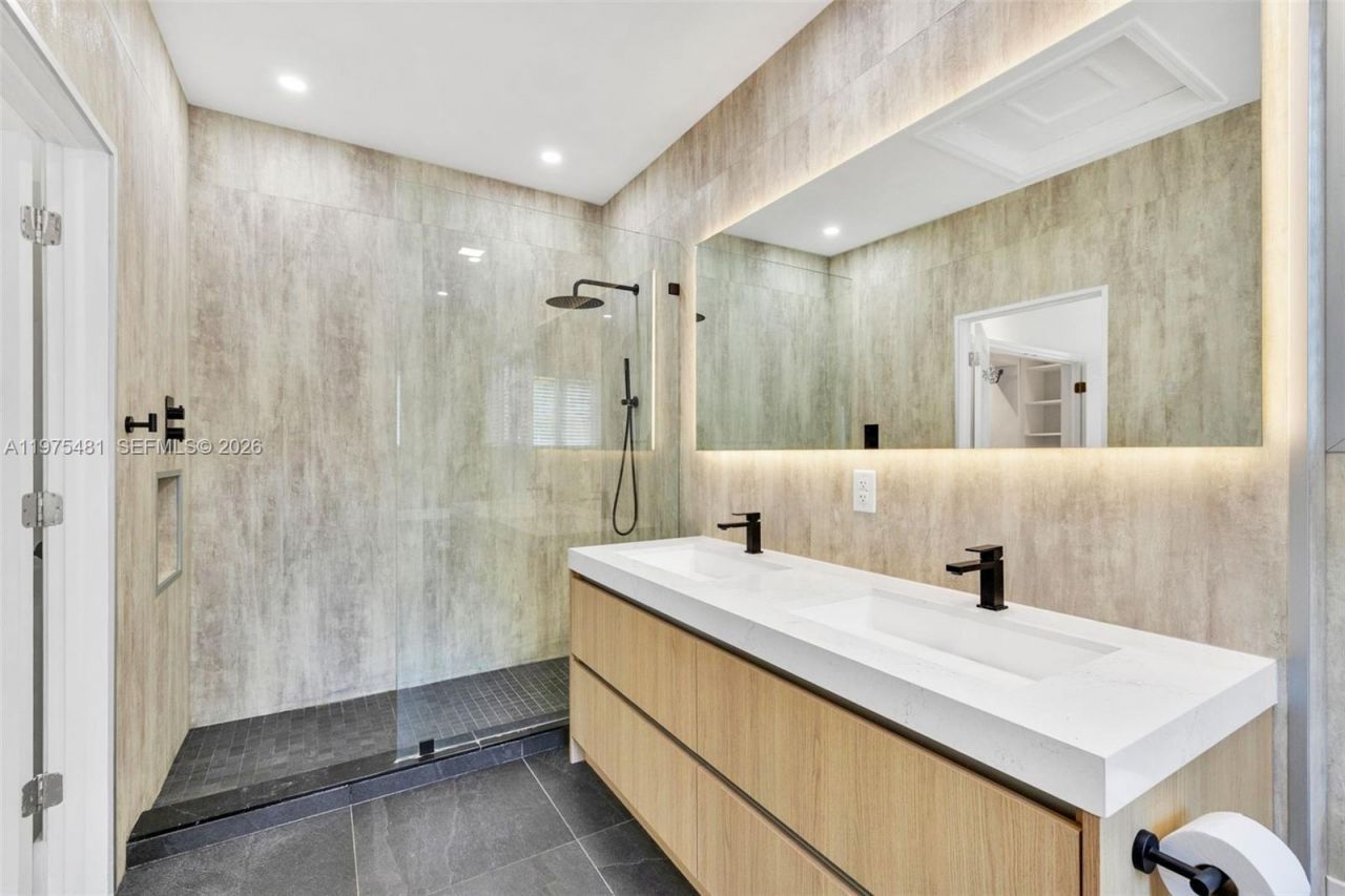 113 NE 101st St , Miami Shores, FL 33138 Photo