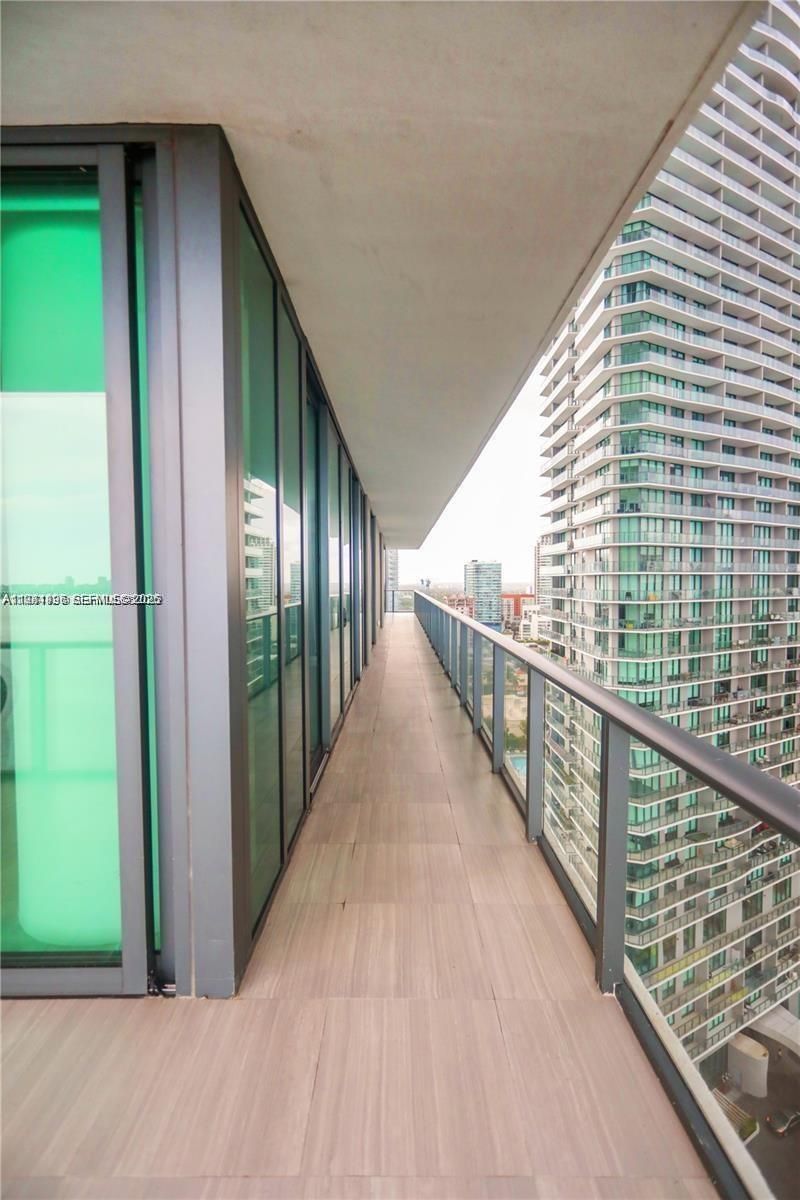 480 NE 31 St , Unit 2007, Miami, FL 33137 Photo