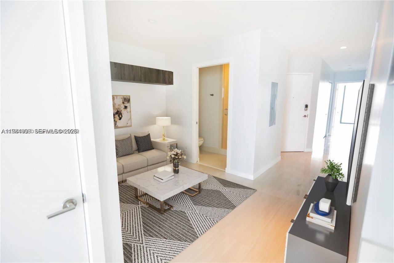 480 NE 31 St , Unit 2007, Miami, FL 33137 Photo