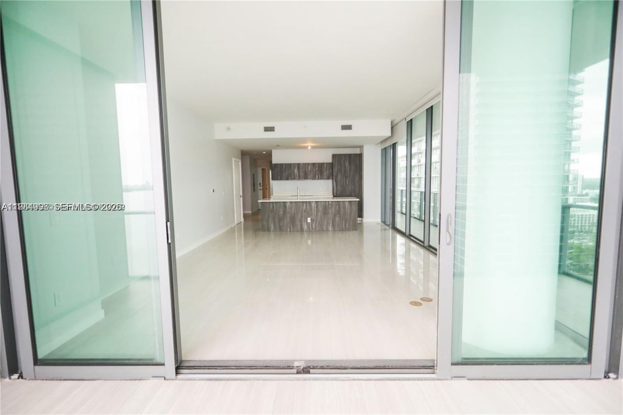 480 NE 31 St , Unit 2007, Miami, FL 33137 Photo