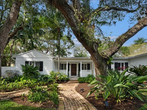 4190 Braganza Ave , Miami, FL 33133