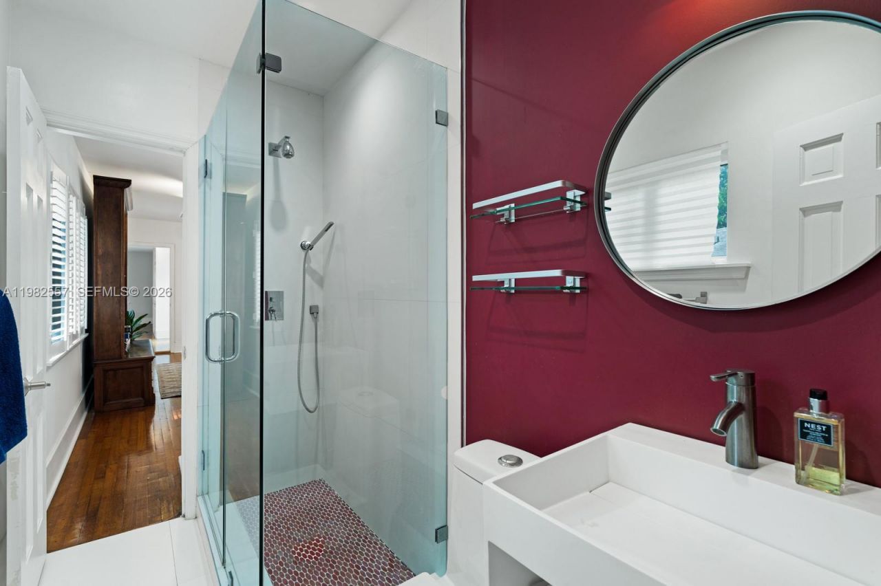 4190 Braganza Ave , Miami, FL 33133 Photo