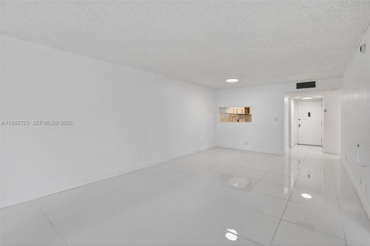 3751 Environ Blvd, Unit 141, Lauderhill, FL 33319 Photo
