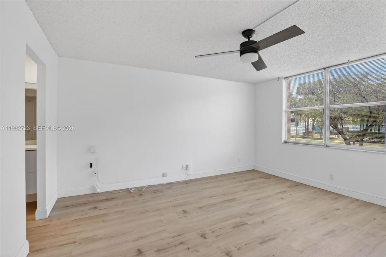 3751 Environ Blvd, Unit 141, Lauderhill, FL 33319 Photo