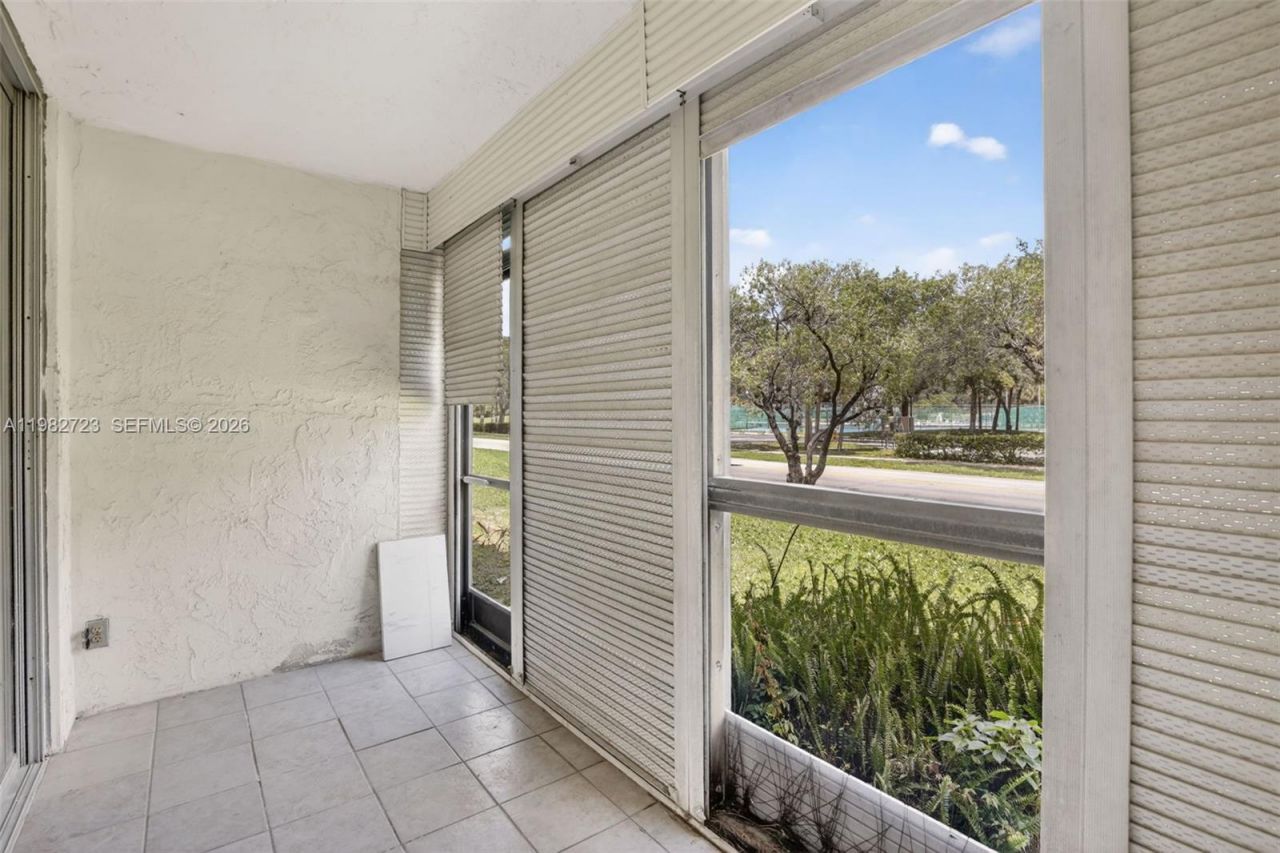 3751 Environ Blvd, Unit 141, Lauderhill, FL 33319 Photo