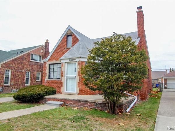 15611 Spring Garden Street, Detroit, MI 48205