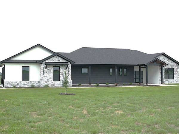 611 Willow Moon Ranch Road, Crawford, TX 76638