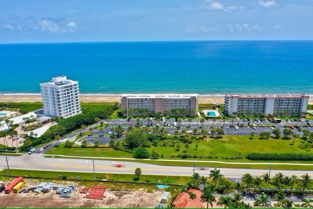 10102 S Ocean Drive, Unit 107, Jensen Beach, FL 34957 Photo