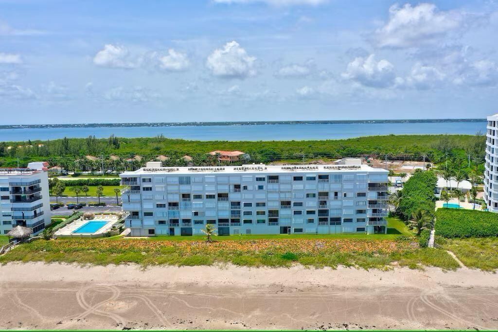 10102 S Ocean Drive, Unit 107, Jensen Beach, FL 34957 Photo