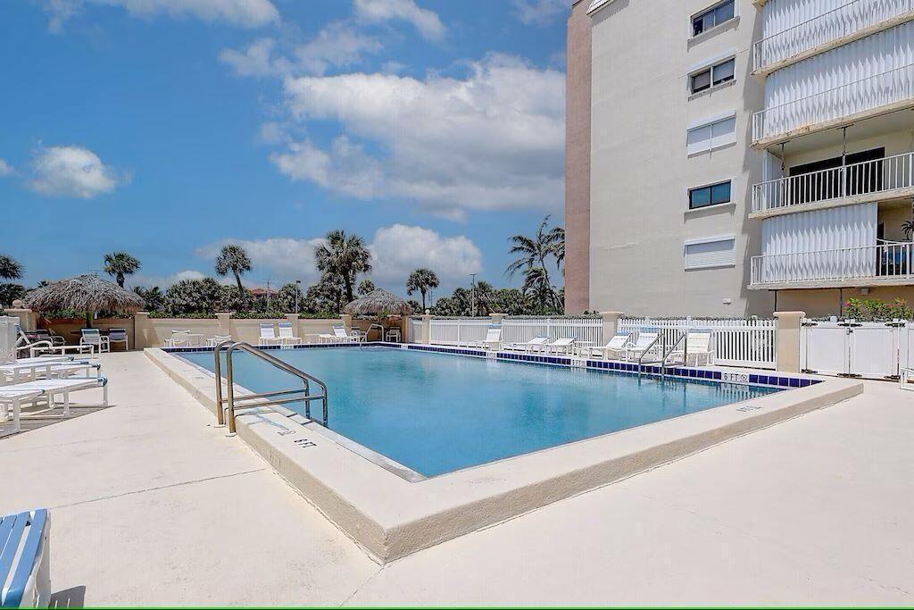 10102 S Ocean Drive, Unit 107, Jensen Beach, FL 34957 Photo