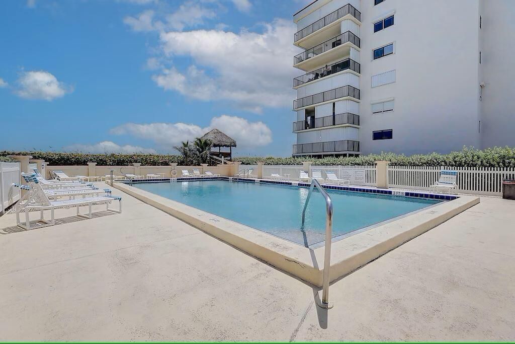 10102 S Ocean Drive, Unit 107, Jensen Beach, FL 34957 Photo