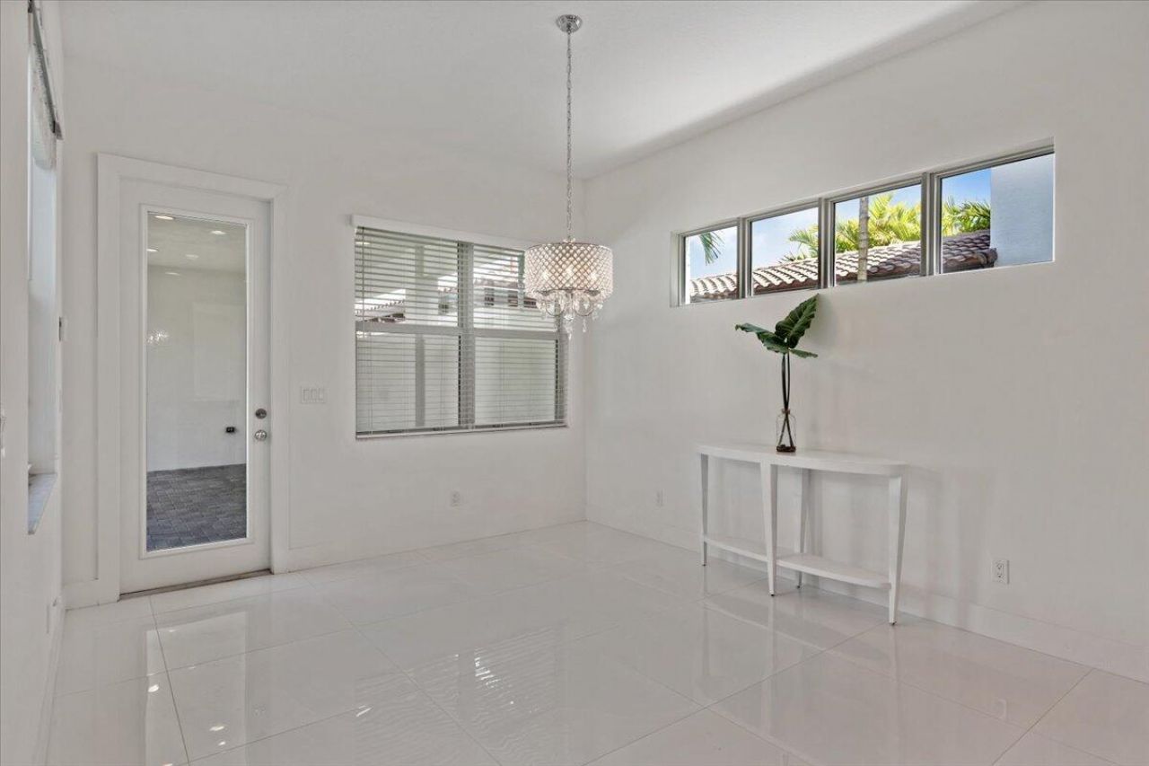 8059 Hobbes Way, Palm Beach Gardens, FL 33418 Photo