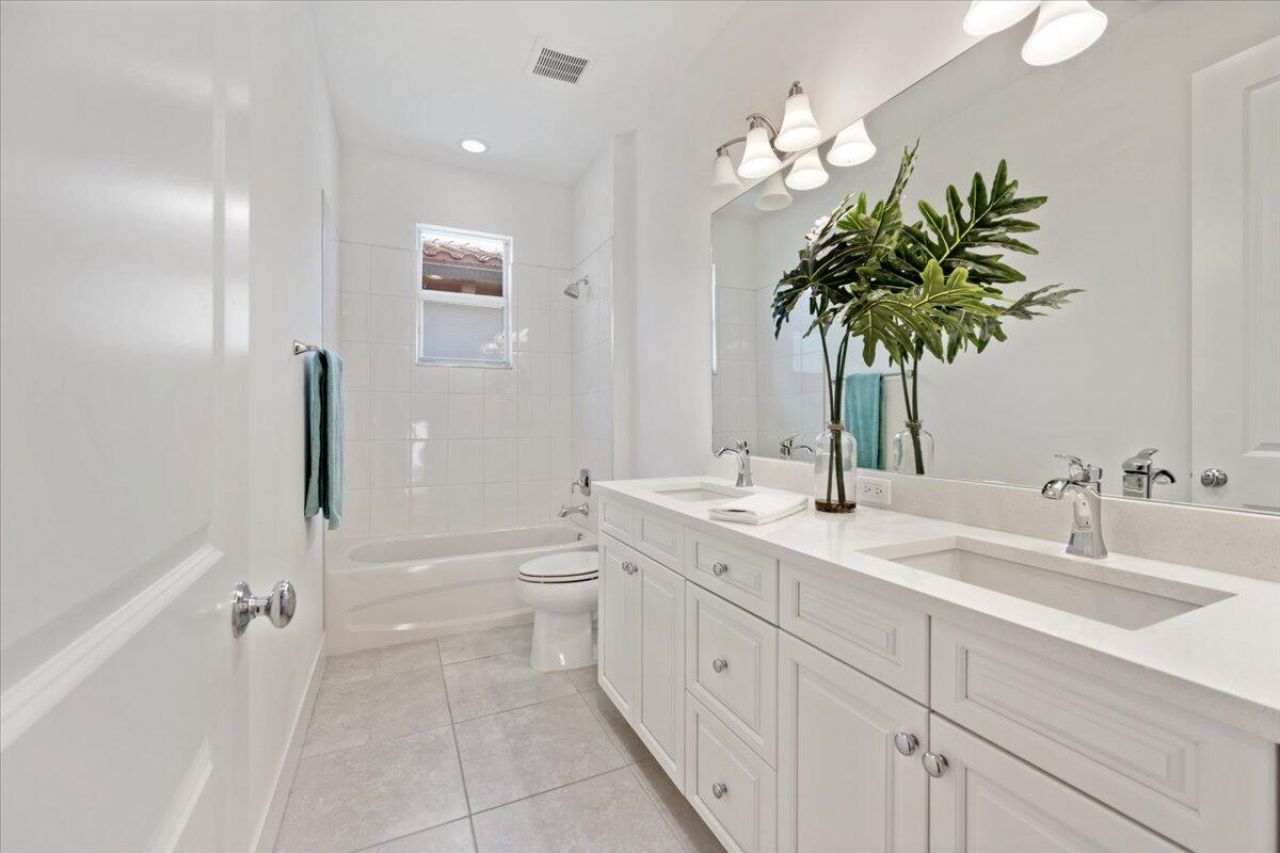 8059 Hobbes Way, Palm Beach Gardens, FL 33418 Photo