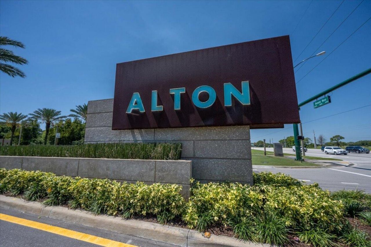 8059 Hobbes Way, Palm Beach Gardens, FL 33418 Photo