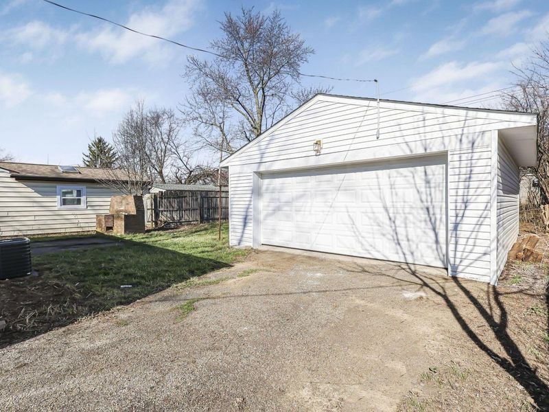 3032 Baker Hill Road, Columbus, OH 43207 Photo 37