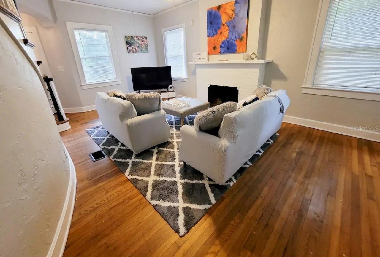 949 SW 13th Street, Gainesville, FL 32601 Photo