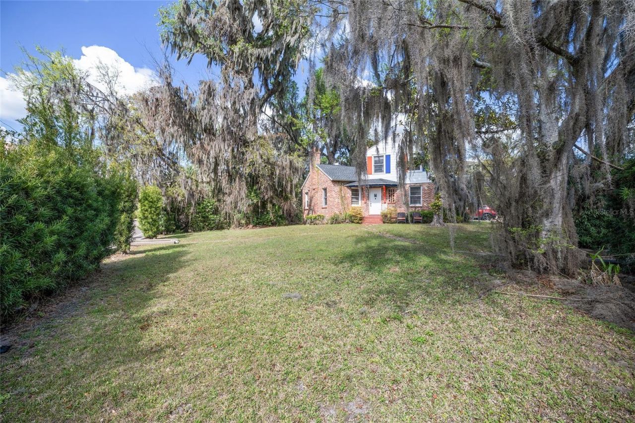 949 SW 13th Street, Gainesville, FL 32601 Photo