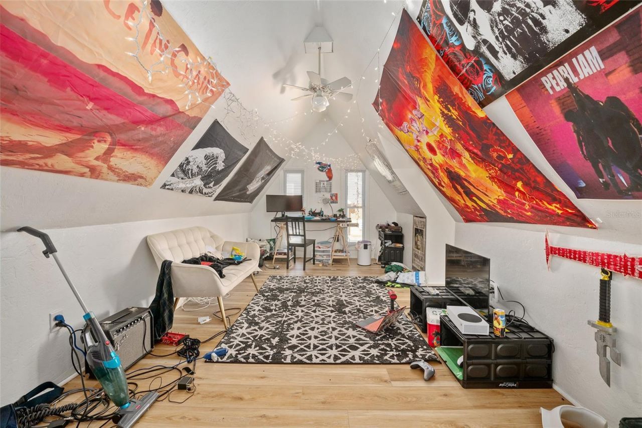 949 SW 13th Street, Gainesville, FL 32601 Photo