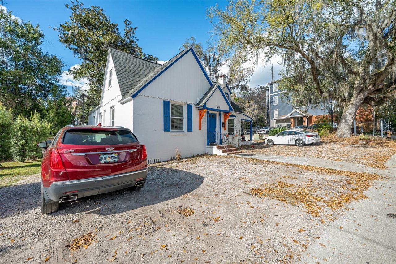 949 SW 13th Street, Gainesville, FL 32601 Photo