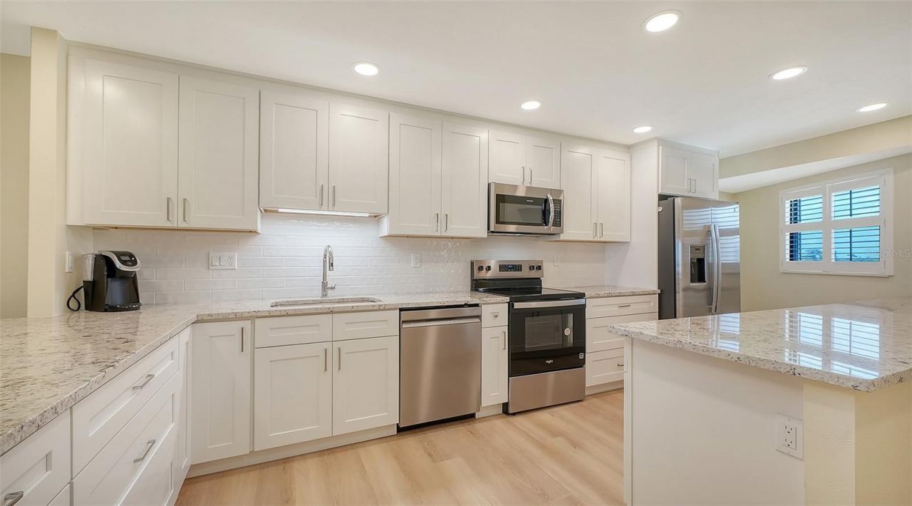 5790 Midnight Pass Road, Unit 506, Sarasota, FL 34242 Photo