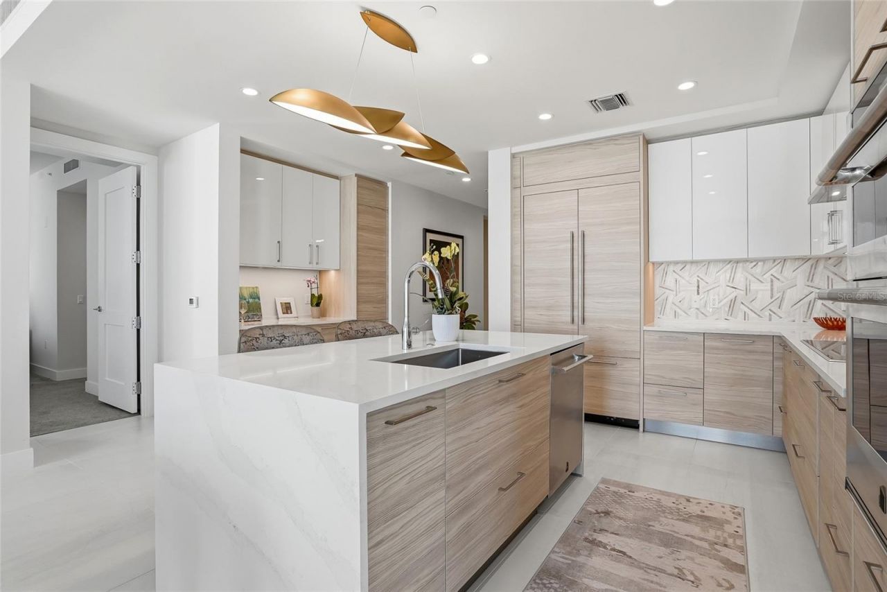 301 1st Street S, Unit 1104, Saint Petersburg, FL 33701 Photo