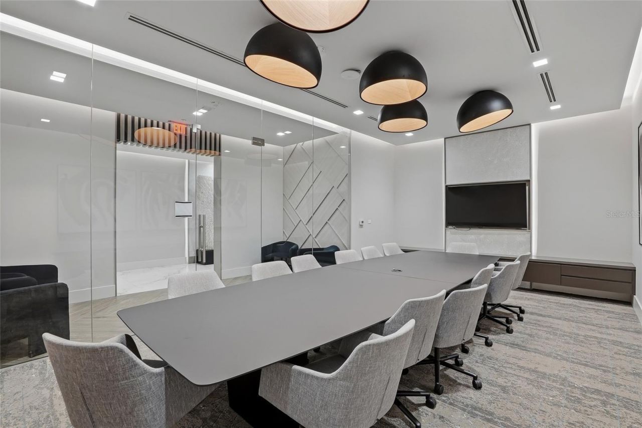 301 1st Street S, Unit 1104, Saint Petersburg, FL 33701 Photo