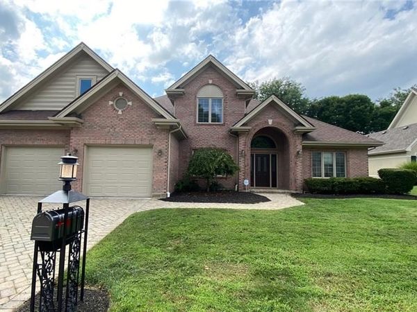 5665 Stone Lake Drive, Dayton, OH 45429