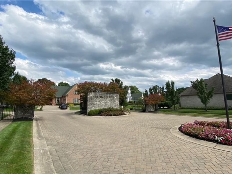 5665 Stone Lake Drive, Dayton, OH 45429 Photo 23