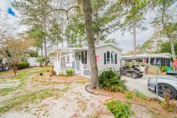 1701 Crystal Lake Dr. photo 4