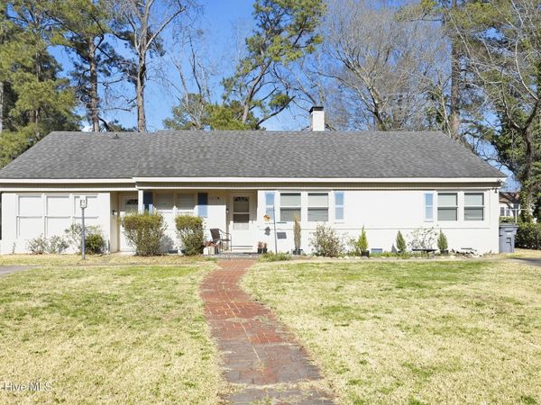 503 Sterlingworth Street, Windsor, NC 27983